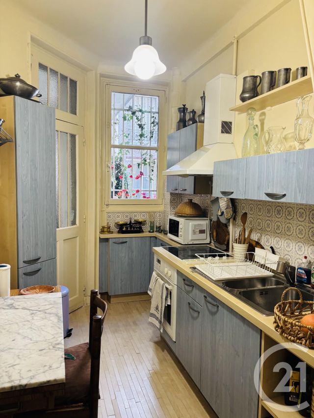 Appartement F1 à vendre - 2 pièces - 49.52 m2 - PARIS - 75015 - ILE-DE-FRANCE - Century 21 Farré La Motte Picquet