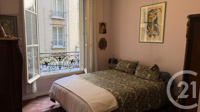 Appartement F1 à vendre - 2 pièces - 49.52 m2 - PARIS - 75015 - ILE-DE-FRANCE - Century 21 Farré La Motte Picquet