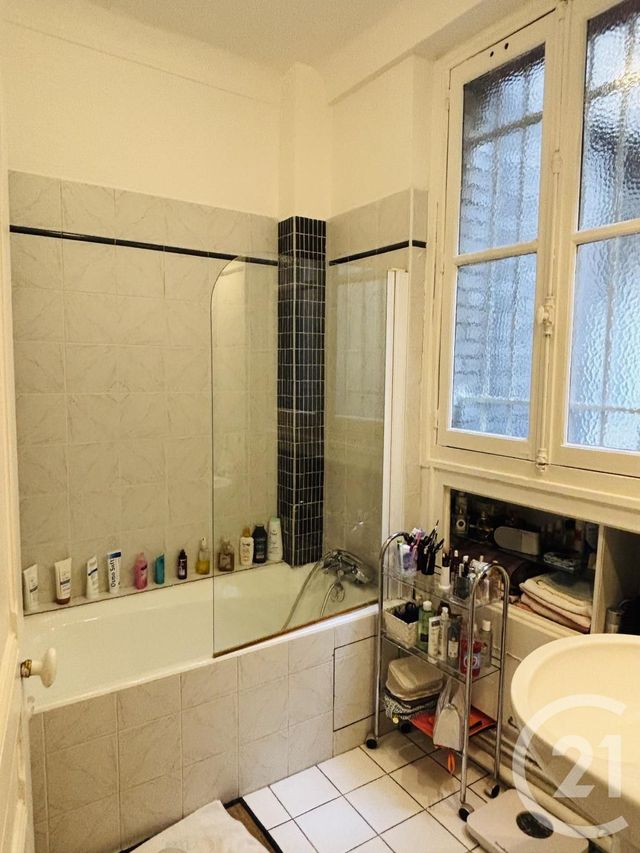 Appartement F1 à vendre - 2 pièces - 49.52 m2 - PARIS - 75015 - ILE-DE-FRANCE - Century 21 Farré La Motte Picquet