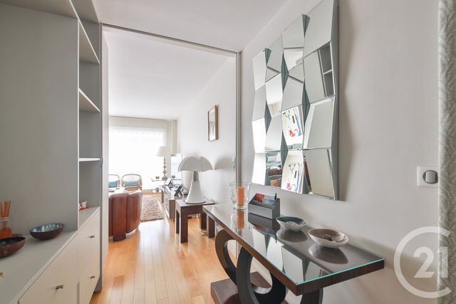 Appartement F4 à vendre - 4 pièces - 95.76 m2 - PARIS - 75015 - ILE-DE-FRANCE - Century 21 Farré La Motte Picquet