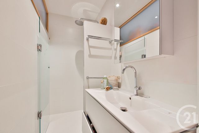 Appartement F4 à vendre - 4 pièces - 102.43 m2 - PARIS - 75015 - ILE-DE-FRANCE - Century 21 Farré La Motte Picquet