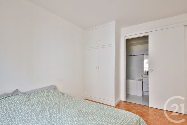 Appartement F2 à vendre - 2 pièces - 40.68 m2 - PARIS - 75015 - ILE-DE-FRANCE - Century 21 Farré La Motte Picquet