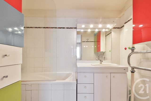 Appartement F2 à vendre - 2 pièces - 40.68 m2 - PARIS - 75015 - ILE-DE-FRANCE - Century 21 Farré La Motte Picquet