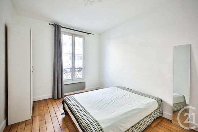  - PARIS - 