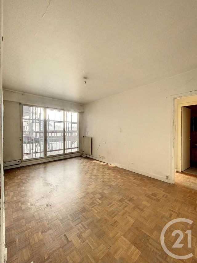 Appartement F2 à vendre - 2 pièces - 45.7 m2 - PARIS - 75015 - ILE-DE-FRANCE - Century 21 Farré La Motte Picquet