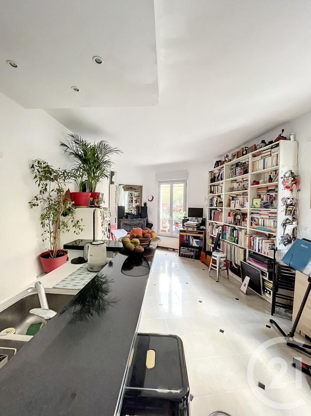 Appartement F2 à vendre - 2 pièces - 38.88 m2 - PARIS - 75015 - ILE-DE-FRANCE - Century 21 Farré La Motte Picquet