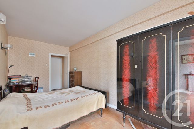 Appartement T2 à vendre - 2 pièces - 50.48 m2 - PARIS - 75015 - ILE-DE-FRANCE - Century 21 Farré La Motte Picquet