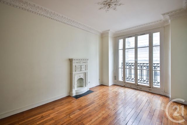 Appartement F2 à vendre - 2 pièces - 45.15 m2 - PARIS - 75015 - ILE-DE-FRANCE - Century 21 Farré La Motte Picquet