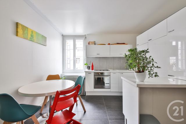 Appartement Duplex à vendre - 3 pièces - 60.44 m2 - PARIS - 75015 - ILE-DE-FRANCE - Century 21 Farré La Motte Picquet