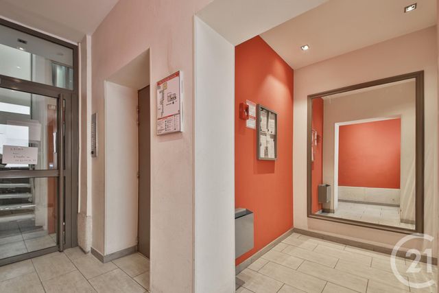 Appartement Duplex à vendre - 3 pièces - 60.44 m2 - PARIS - 75015 - ILE-DE-FRANCE - Century 21 Farré La Motte Picquet