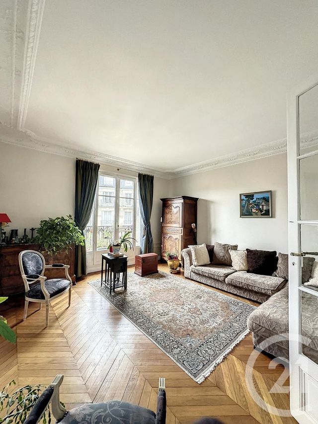 Appartement F5 à vendre - 5 pièces - 138.21 m2 - PARIS - 75018 - ILE-DE-FRANCE - Century 21 Farré La Motte Picquet