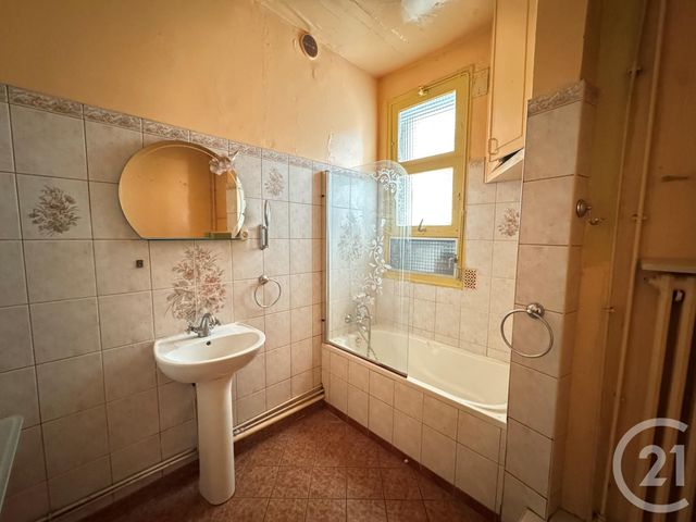Afficher la photo en grand Appartement T3 à vendre - 4 pièces - 70.62 m2 - PARIS - 75015 - ILE-DE-FRANCE - Century 21 Farré La Motte Picquet