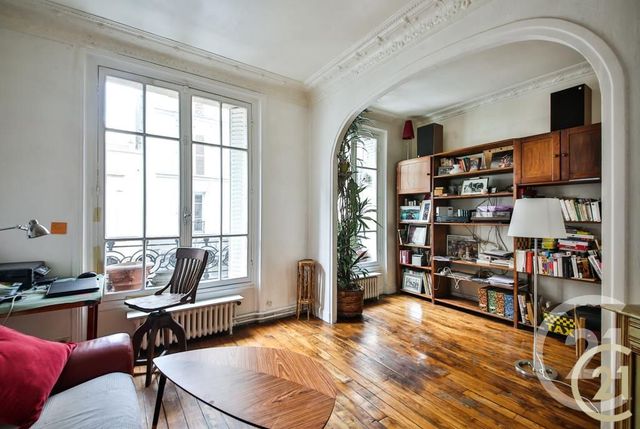 Afficher la photo en grand Appartement T3 à vendre - 4 pièces - 70.62 m2 - PARIS - 75015 - ILE-DE-FRANCE - Century 21 Farré La Motte Picquet