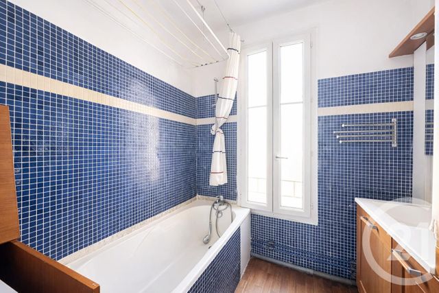 Appartement F3 à vendre - 3 pièces - 60.32 m2 - PARIS - 75015 - ILE-DE-FRANCE - Century 21 Farré La Motte Picquet