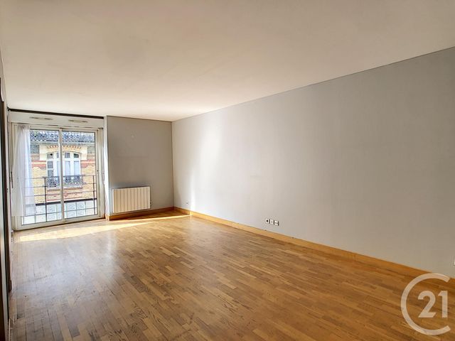 Appartement F3 à louer PARIS