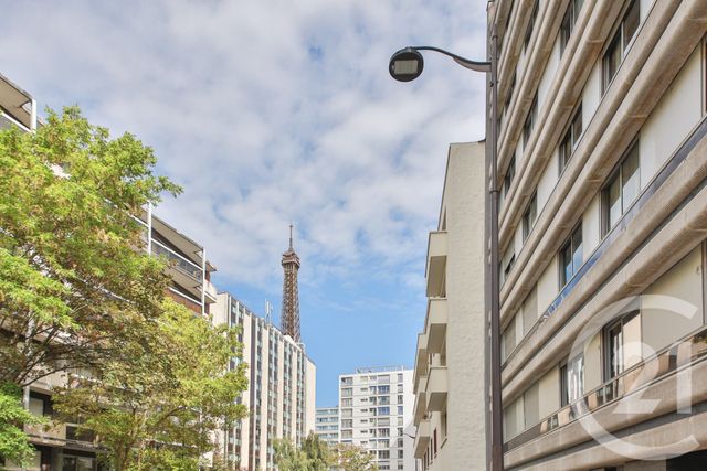 Appartement F1 à vendre - 1 pièce - 40.31 m2 - PARIS - 75015 - ILE-DE-FRANCE - Century 21 Farré La Motte Picquet