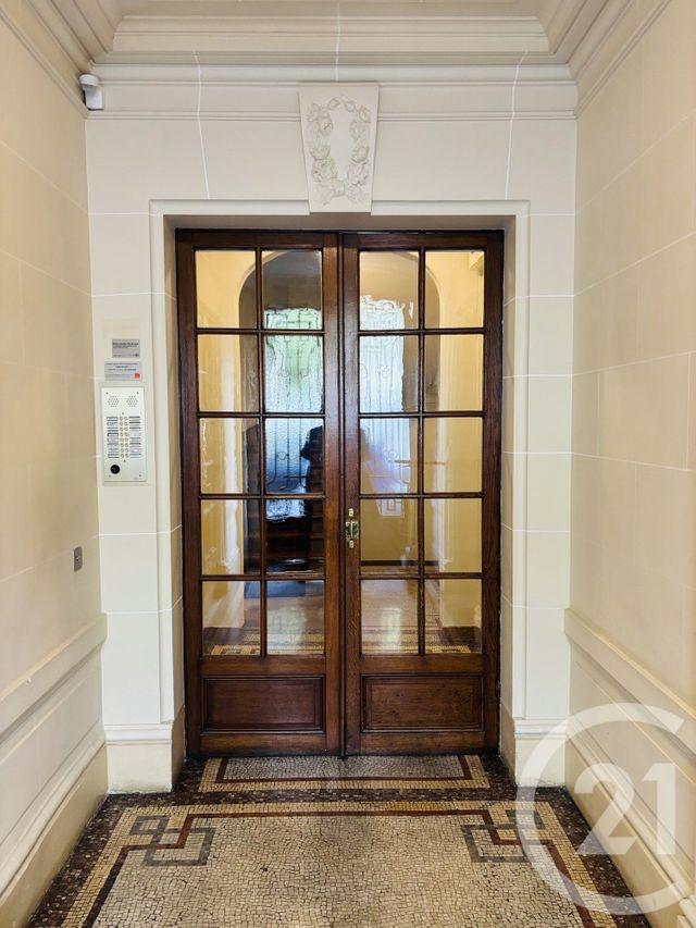 Appartement F4 à vendre - 4 pièces - 71.69 m2 - PARIS - 75015 - ILE-DE-FRANCE - Century 21 Farré La Motte Picquet