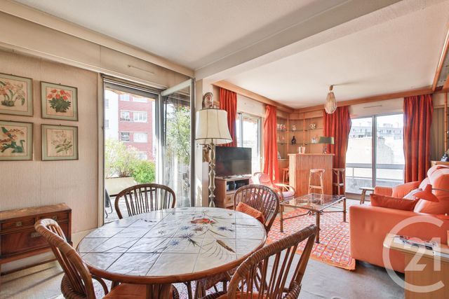 Appartement F4 à vendre - 4 pièces - 110.19 m2 - PARIS - 75015 - ILE-DE-FRANCE - Century 21 Farré La Motte Picquet