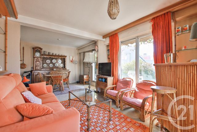 Appartement F4 à vendre - 4 pièces - 110.19 m2 - PARIS - 75015 - ILE-DE-FRANCE - Century 21 Farré La Motte Picquet