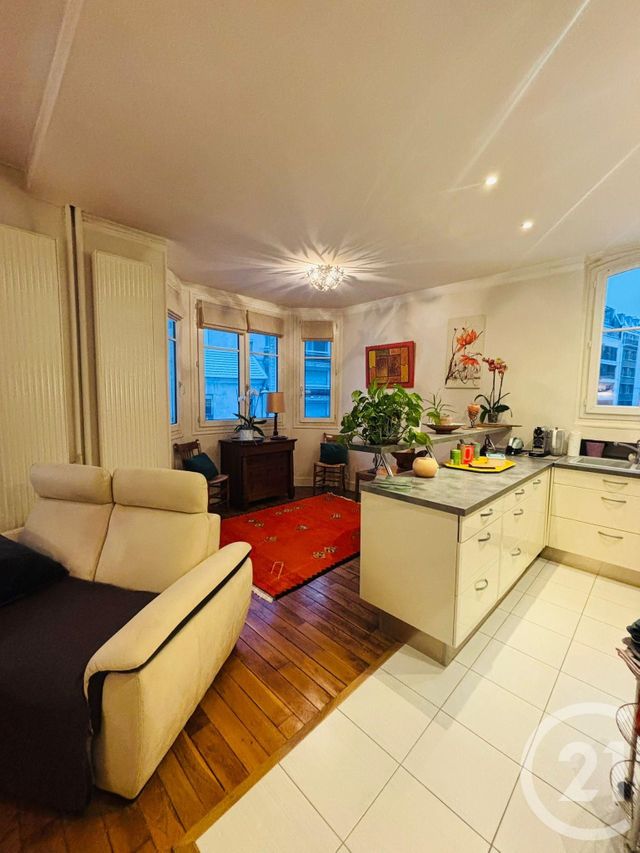 Appartement F2 à vendre - 3 pièces - 62.0 m2 - PARIS - 75015 - ILE-DE-FRANCE - Century 21 Farré La Motte Picquet