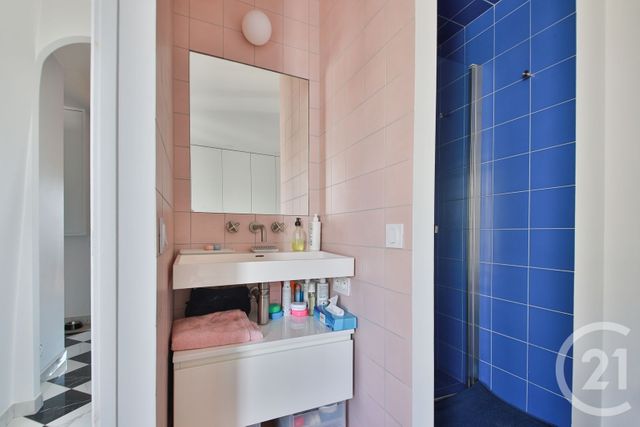 Appartement F2 à vendre - 2 pièces - 44.62 m2 - PARIS - 75015 - ILE-DE-FRANCE - Century 21 Farré La Motte Picquet