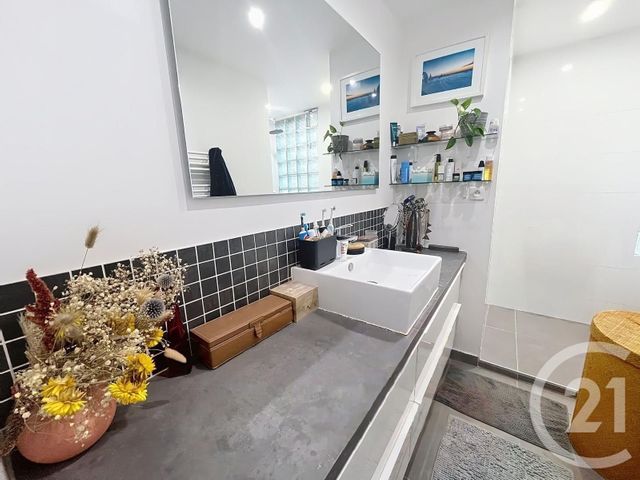 Appartement Duplex à vendre - 4 pièces - 71.74 m2 - PARIS - 75015 - ILE-DE-FRANCE - Century 21 Farré La Motte Picquet