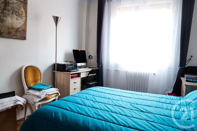 Appartement F4 à vendre - 4 pièces - 70.77 m2 - PARIS - 75015 - ILE-DE-FRANCE - Century 21 Farré La Motte Picquet