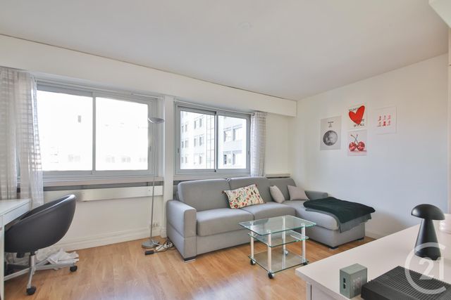 Appartement Studio à vendre - 1 pièce - 23.61 m2 - PARIS - 75015 - ILE-DE-FRANCE - Century 21 Farré La Motte Picquet