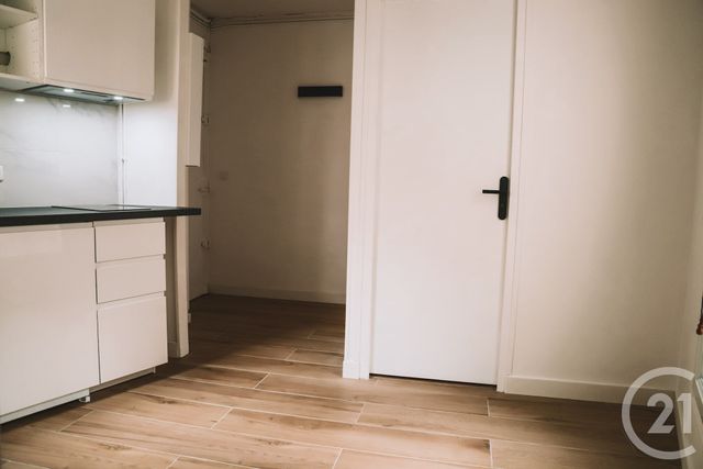 Appartement T2 à vendre - 2 pièces - 36.41 m2 - PARIS - 75015 - ILE-DE-FRANCE - Century 21 Farré La Motte Picquet