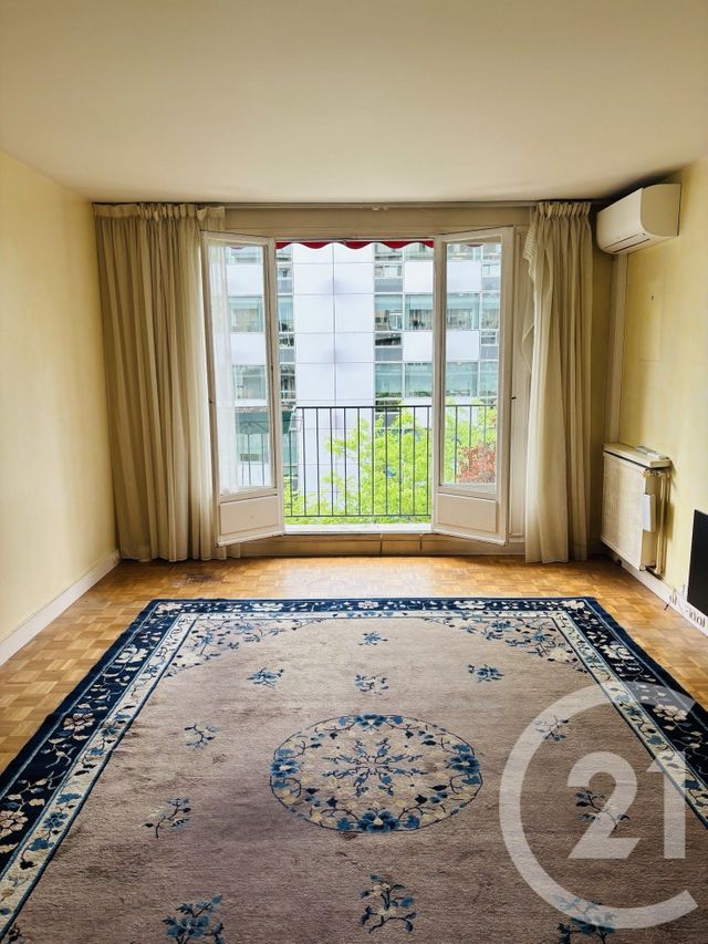 Appartement T2 à vendre - 2 pièces - 50.03 m2 - PARIS - 75015 - ILE-DE-FRANCE - Century 21 Farré La Motte Picquet