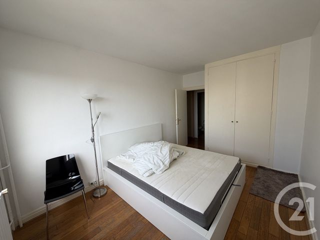Appartement F2 à louer - 2 pièces - 62.45 m2 - PARIS - 75015 - ILE-DE-FRANCE - Century 21 Farré La Motte Picquet