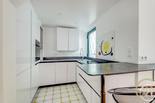 Appartement T2 à vendre - 2 pièces - 54.08 m2 - PARIS - 75015 - ILE-DE-FRANCE - Century 21 Farré La Motte Picquet
