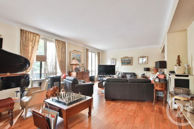 Appartement F6 à vendre - 6 pièces - 201.62 m2 - PARIS - 75015 - ILE-DE-FRANCE - Century 21 Farré La Motte Picquet