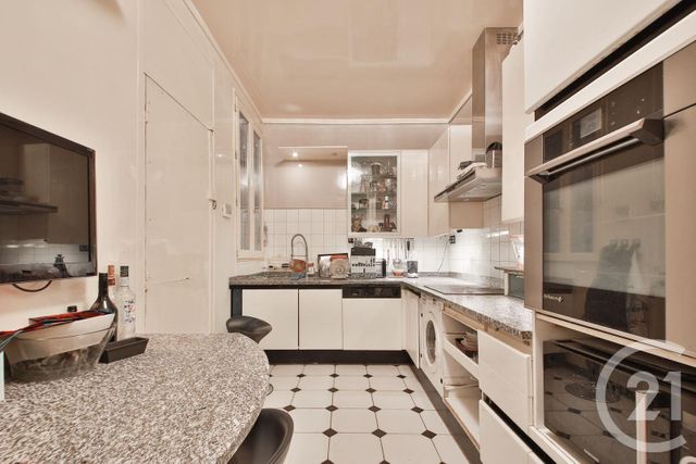 Appartement F6 à vendre - 6 pièces - 201.62 m2 - PARIS - 75015 - ILE-DE-FRANCE - Century 21 Farré La Motte Picquet