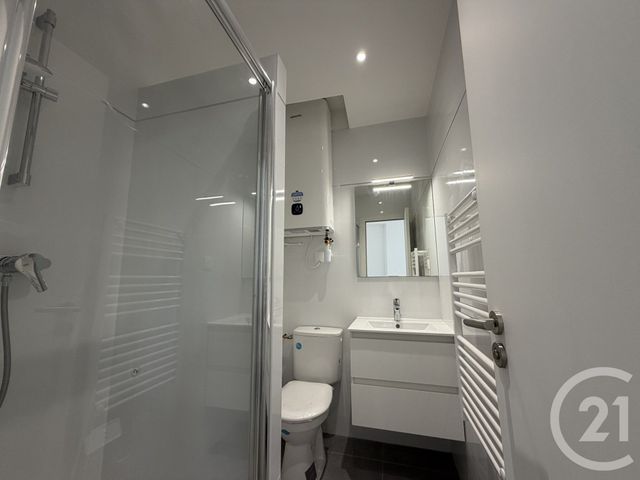 Appartement T2 à vendre - 2 pièces - 34.91 m2 - PARIS - 75015 - ILE-DE-FRANCE - Century 21 Farré La Motte Picquet
