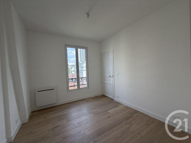 Appartement T2 à vendre - 2 pièces - 34.0 m2 - PARIS - 75015 - ILE-DE-FRANCE - Century 21 Farré La Motte Picquet
