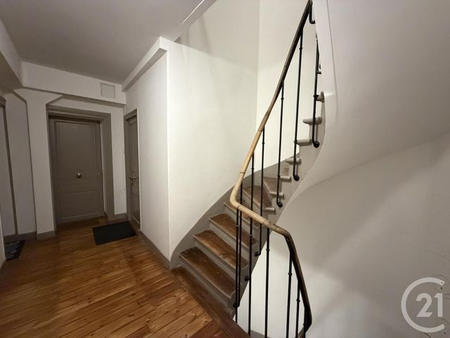Appartement T2 à vendre - 2 pièces - 34.0 m2 - PARIS - 75015 - ILE-DE-FRANCE - Century 21 Farré La Motte Picquet