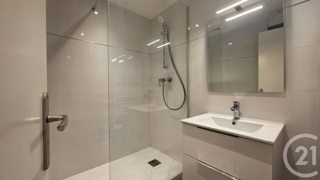 Appartement T1 à vendre - 1 pièce - 41.31 m2 - PARIS - 75015 - ILE-DE-FRANCE - Century 21 Farré La Motte Picquet
