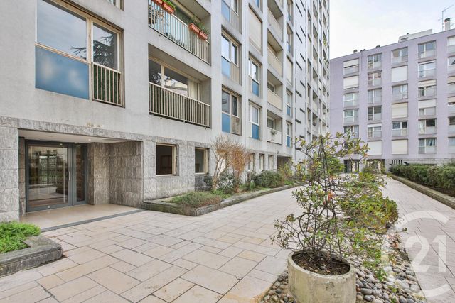 Appartement F3 à vendre - 3 pièces - 62.0 m2 - PARIS - 75015 - ILE-DE-FRANCE - Century 21 Farré La Motte Picquet