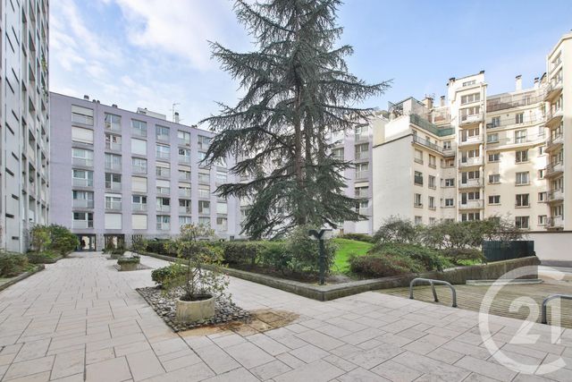 Appartement F3 à vendre - 3 pièces - 62.0 m2 - PARIS - 75015 - ILE-DE-FRANCE - Century 21 Farré La Motte Picquet