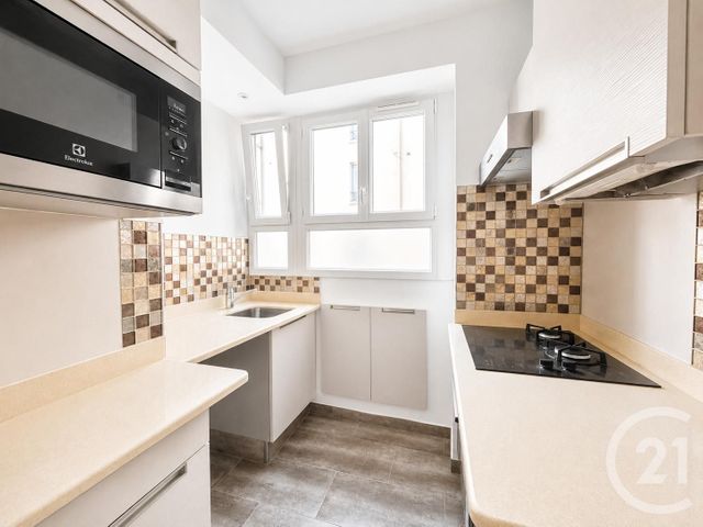 Appartement T2 à vendre - 2 pièces - 40.27 m2 - PARIS - 75015 - ILE-DE-FRANCE - Century 21 Farré La Motte Picquet