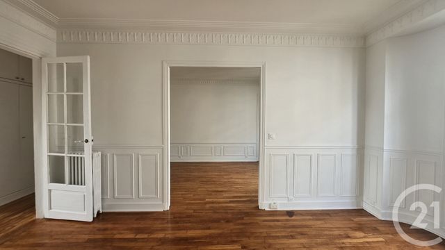 Appartement T3 à vendre - 3 pièces - 67.62 m2 - PARIS - 75015 - ILE-DE-FRANCE - Century 21 Farré La Motte Picquet