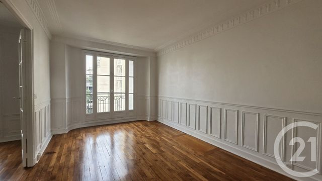 Appartement T3 à vendre - 3 pièces - 67.62 m2 - PARIS - 75015 - ILE-DE-FRANCE - Century 21 Farré La Motte Picquet