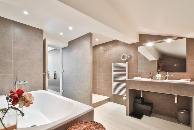 Appartement F4 à vendre - 4 pièces - 120.53 m2 - PARIS - 75015 - ILE-DE-FRANCE - Century 21 Farré La Motte Picquet